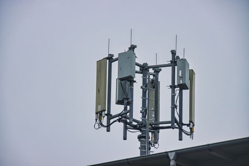 5G base station antenna hardware