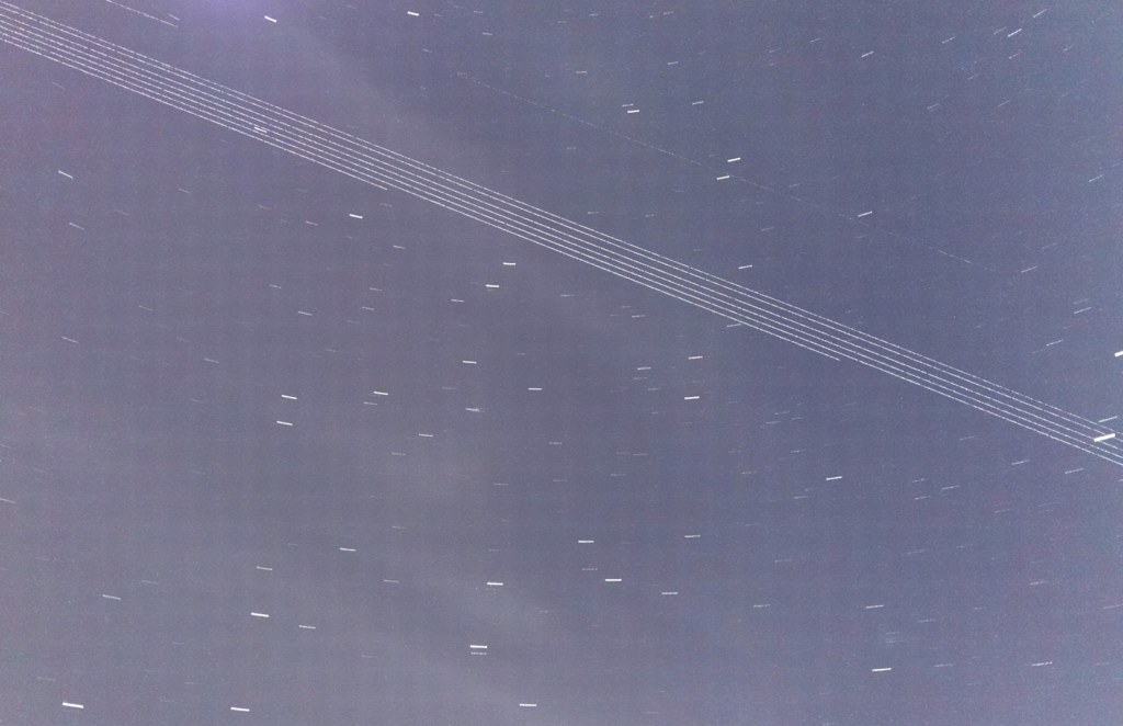 leo-satellite-illustration