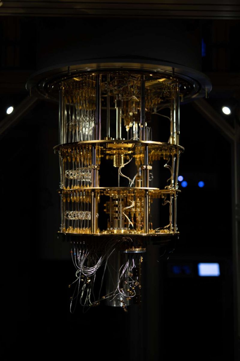 quantum-computer-cryogenic-system