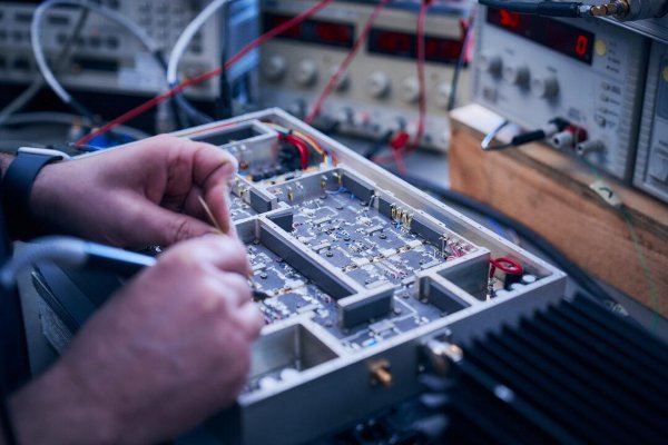 rf circulators are used to protect power amplifiers