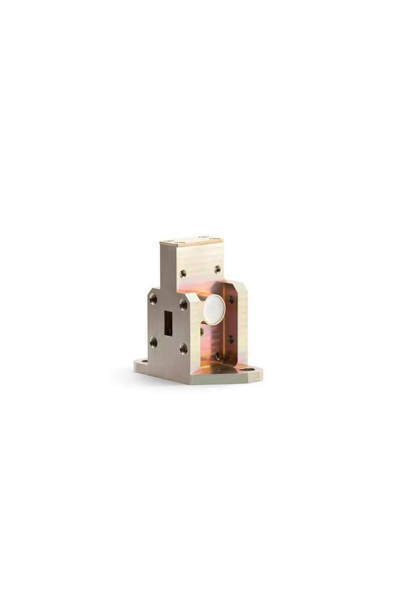 waveguide isolator resonance absorption type